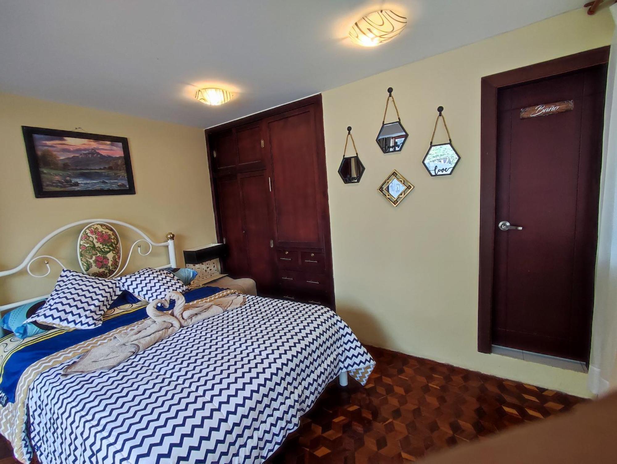 Matrimonial Turi Centro De La Ciudad, Garaje Apartment Banos  Luaran gambar